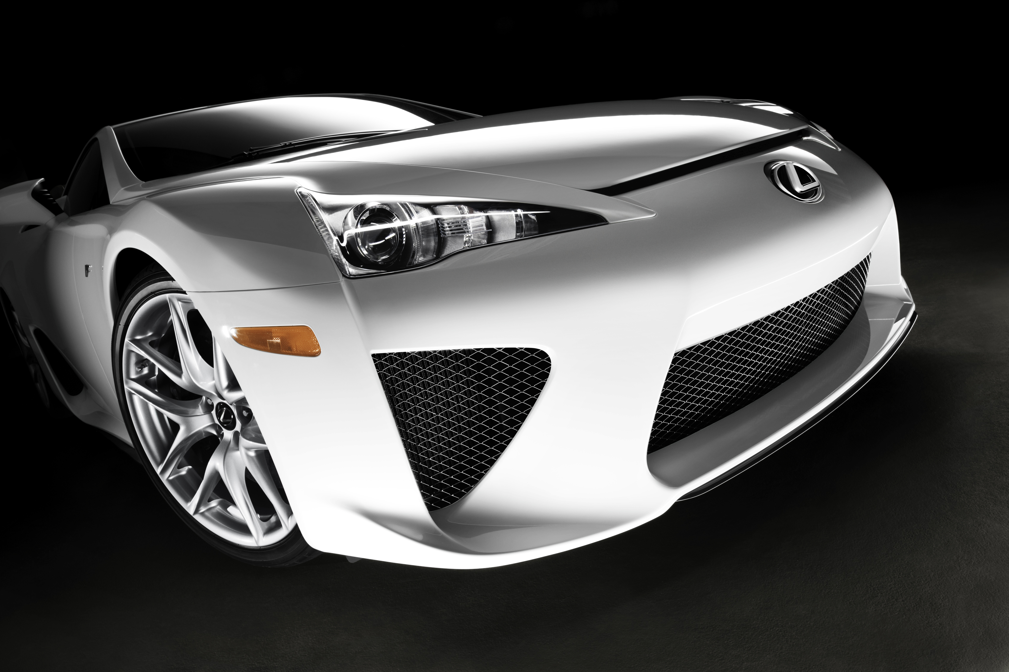 Ultra-rare Lexus LFA Roadster spotted in Japan - The