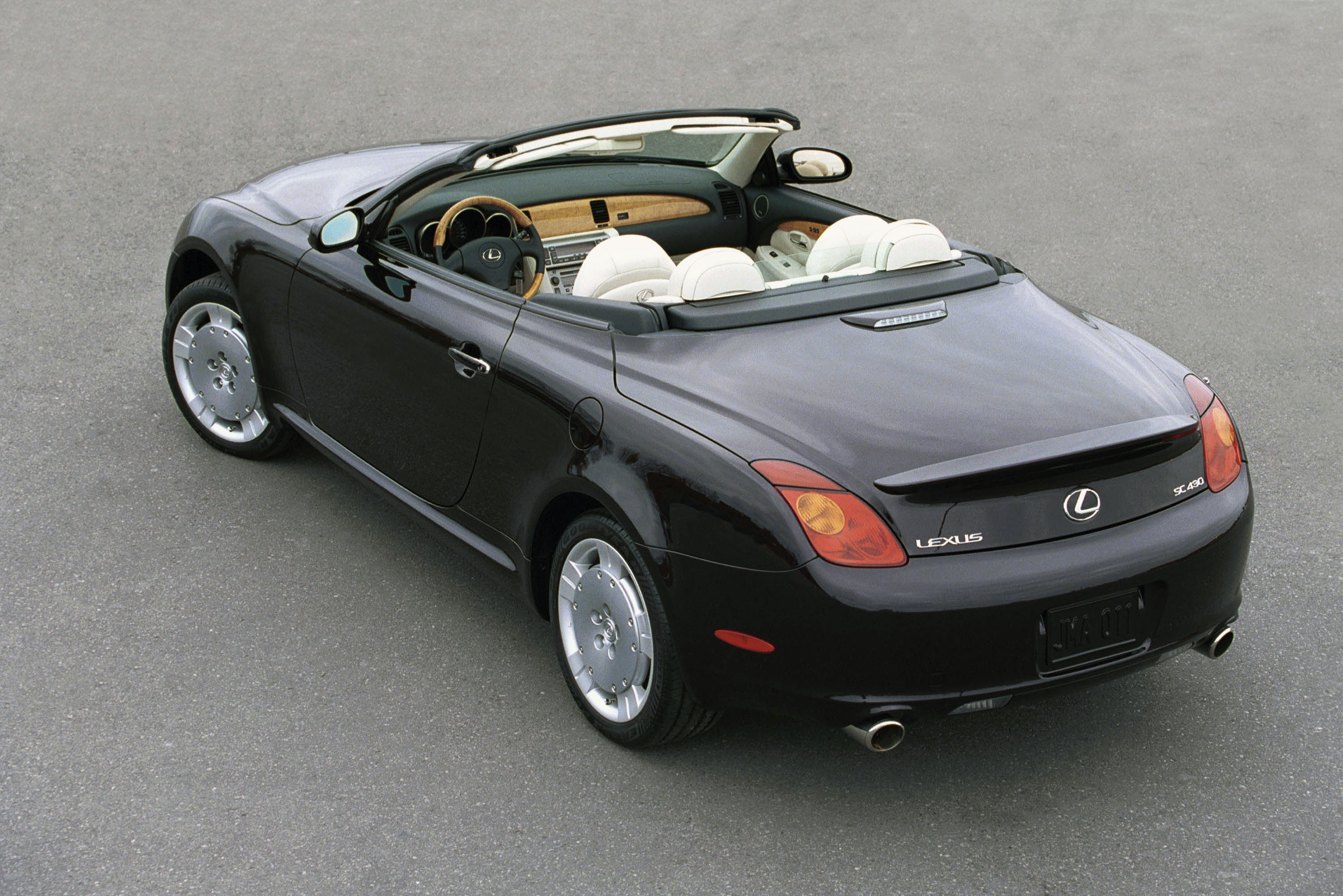 2004 Lexus SC 430