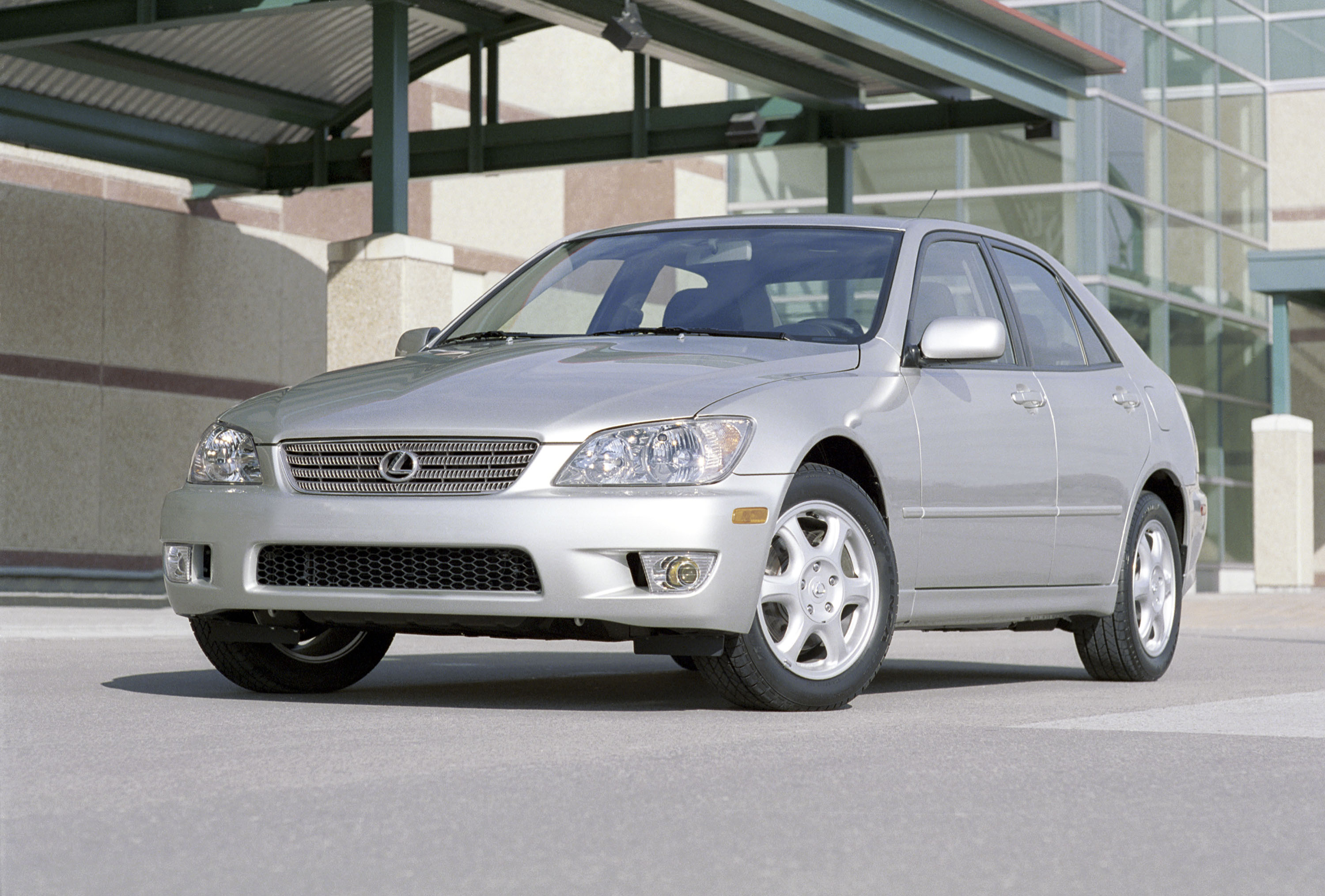 2001 Lexus IS 300
