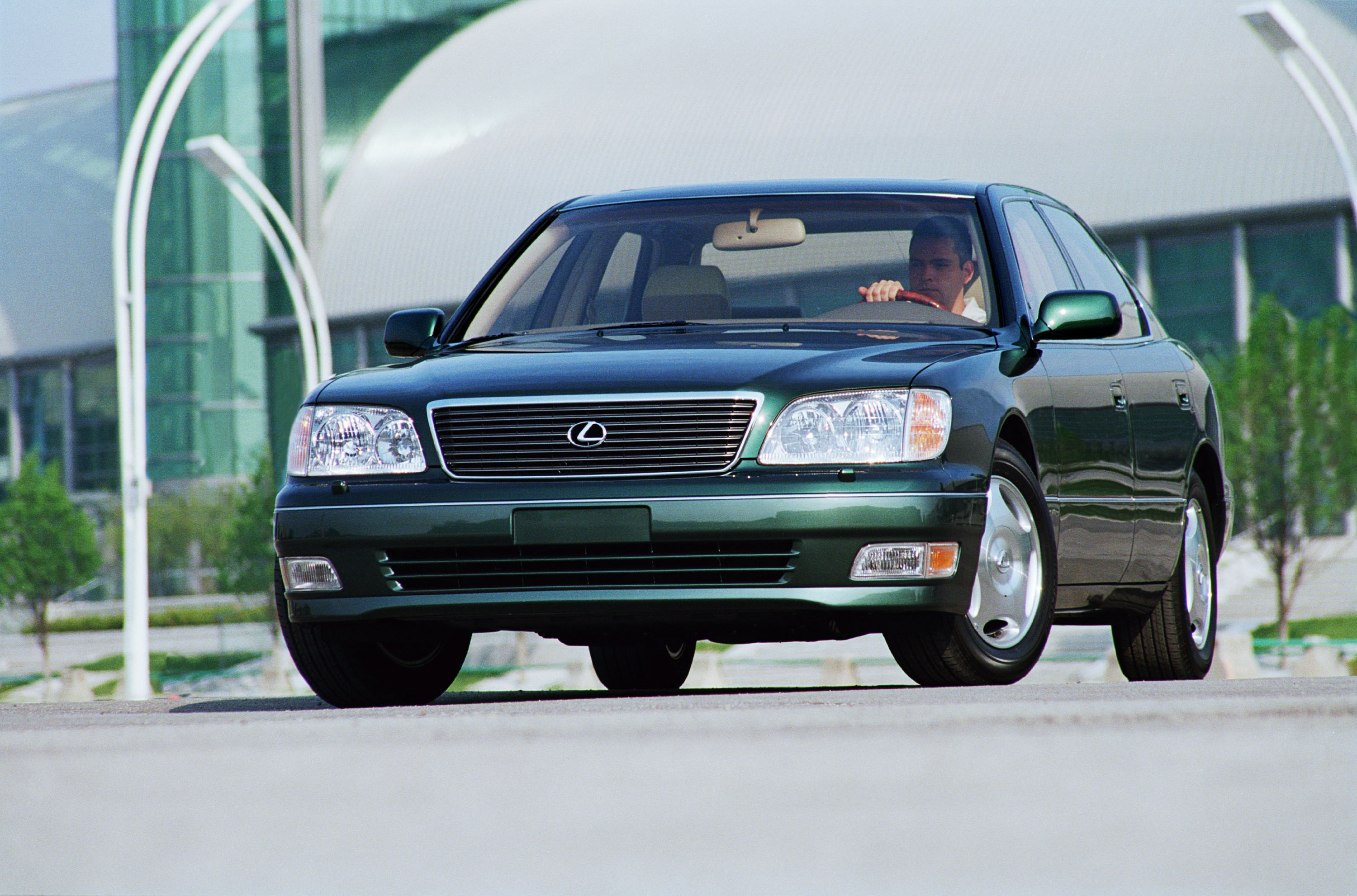 1998 Lexus LS 400