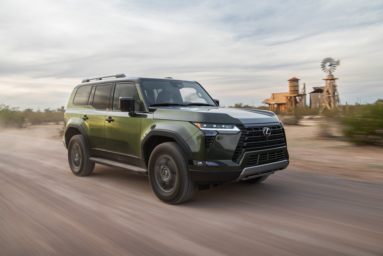2024 Lexus GX Overtrail NoriGreen 03